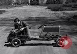 Standbild kleine Automobil Rockville Maryland United States USA, 1936, aus Sekunde 9 historischem Filmmaterial Videoclip 65675041301