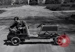 Standbild kleine Automobil Rockville Maryland United States USA, 1936, aus Sekunde 11 historischem Filmmaterial Videoclip 65675041301