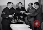 Standbild betrunken Melder Cleveland Ohio USA, 1936, aus Sekunde 17 historischem Filmmaterial Videoclip 65675041302