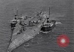 Standbild Kriegsschiff Rosyth Schottland, 1936, aus Sekunde 10 historischem Filmmaterial Videoclip 65675041303
