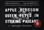 Standbild Apple Blossom Pageant Wenatchee Washington USA, 1936, aus Sekunde 1 historischem Filmmaterial Videoclip 65675041306
