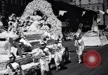 Standbild Apple Blossom Pageant Wenatchee Washington USA, 1936, aus Sekunde 35 historischem Filmmaterial Videoclip 65675041306