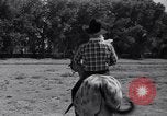 Standbild Pet mule Maricopa County Arizona USA, 1936, aus Sekunde 39 historischem Filmmaterial Videoclip 65675041307