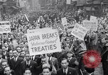 Standbild Protest Parade New York City USA, 1938, aus Sekunde 13 historischem Filmmaterial Videoclip 65675041309