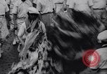 Standbild Protest Parade New York City USA, 1938, aus Sekunde 25 historischem Filmmaterial Videoclip 65675041309