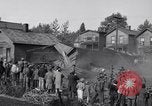 Image plans de taudis Youngstown Ohio USA, 1938, de la seconde 27 séquences d'archives historiques vidéo 65675041311