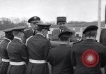Image les troupes des États-Unis Saint Germain-En-Lay France, 1967, de la seconde 60 séquences d'archives historiques vidéo 65675041318