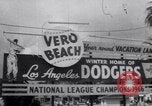 Immagine di Los Angeles Dodgers vs giants di Tokyo pre-stagione di baseball gioco Vero Beach Florida USA, 1967, secondo 4 filmato di repertorio 65675041326