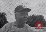 Immagine di Los Angeles Dodgers vs giants di Tokyo pre-stagione di baseball gioco Vero Beach Florida USA, 1967, secondo 39 filmato di repertorio 65675041326