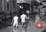 Standbild schwere Regenfälle Westbengalen Indien, 1967, aus Sekunde 23 historischem Filmmaterial Videoclip 65675041329