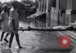 Standbild schwere Regenfälle Westbengalen Indien, 1967, aus Sekunde 28 historischem Filmmaterial Videoclip 65675041329