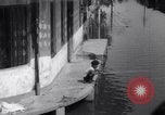 Standbild schwere Regenfälle Westbengalen Indien, 1967, aus Sekunde 54 historischem Filmmaterial Videoclip 65675041329