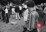 Image Les hippies lors d'une manifestation London England Royaume-Uni, 1967, de la seconde 6 séquences d'archives historiques vidéo 65675041331