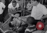Immagine di Coke di Curtis Dallas Texas USA, 1967, secondo 16 filmato di repertorio 65675041332