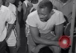 Immagine di Coke di Curtis Dallas Texas USA, 1967, secondo 18 filmato di repertorio 65675041332