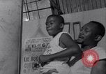 Immagine di Coke di Curtis Dallas Texas USA, 1967, secondo 25 filmato di repertorio 65675041332