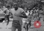 Immagine di Coke di Curtis Dallas Texas USA, 1967, secondo 33 filmato di repertorio 65675041332