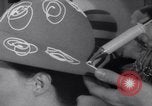 Immagine di Accessori moda Londra Inghilterra Regno Unito, 1967, secondo 11 filmato di repertorio 65675041333