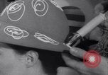Immagine di Accessori moda Londra Inghilterra Regno Unito, 1967, secondo 12 filmato di repertorio 65675041333