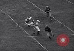 Image match de football Baltimore Maryland USA, 1945, de la seconde 18 séquences d'archives historiques vidéo 65675041341