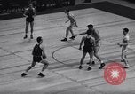 Standbild Basketball New York United States USA, 1947, aus Sekunde 7 historischem Filmmaterial Videoclip 65675041346