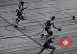 Standbild Basketball New York United States USA, 1947, aus Sekunde 22 historischem Filmmaterial Videoclip 65675041346