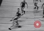 Standbild Basketball New York United States USA, 1947, aus Sekunde 39 historischem Filmmaterial Videoclip 65675041346