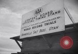 Standbild Goldie Gardner Bonneville Salt Flats Utah USA, 1951, aus Sekunde 22 historischem Filmmaterial Videoclip 65675041351