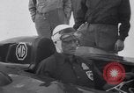 Standbild Goldie Gardner Bonneville Salt Flats Utah USA, 1951, aus Sekunde 26 historischem Filmmaterial Videoclip 65675041351