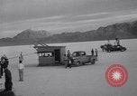 Standbild Goldie Gardner Bonneville Salt Flats Utah USA, 1951, aus Sekunde 38 historischem Filmmaterial Videoclip 65675041351