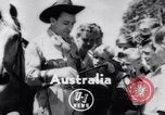 Standbild australischen bull-Peitsche Australien, 1951, aus Sekunde 1 historischem Filmmaterial Videoclip 65675041352