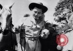 Standbild australischen bull-Peitsche Australien, 1951, aus Sekunde 5 historischem Filmmaterial Videoclip 65675041352