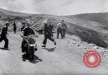 Standbild Bicycle Racing Frankreich, 1953, aus Sekunde 23 historischem Filmmaterial Videoclip 65675041358