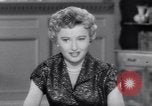 Immagine di Barbara Stanwyck United States USA, 1953, secondo 61 filmato di repertorio 65675041361