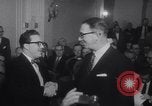 Immagine di Carey Kefauver Washington DC USA, 1955, secondo 12 filmato di repertorio 65675041363