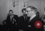 Immagine di Carey Kefauver Washington DC USA, 1955, secondo 14 filmato di repertorio 65675041363
