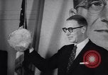 Immagine di Carey Kefauver Washington DC USA, 1955, secondo 29 filmato di repertorio 65675041363