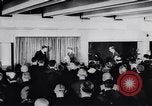 Immagine di Queen Elizabeth Londra Inghilterra Regno Unito, 1955, secondo 21 filmato di repertorio 65675041366
