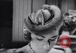 Immagine di Chapeau Italia, 1955, secondo 59 filmato di repertorio 65675041368