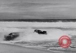 Standbild Amphibienfahrzeug California United States USA, 1956, aus Sekunde 47 historischem Filmmaterial Videoclip 65675041375