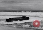 Standbild Amphibienfahrzeug California United States USA, 1956, aus Sekunde 48 historischem Filmmaterial Videoclip 65675041375
