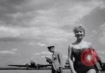 Standbild Floyd Bennett Field Brooklyn New York City USA, 1956, aus Sekunde 22 historischem Filmmaterial Videoclip 65675041380