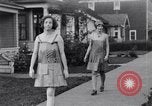 Standbild Kleider aus Holz Hoquiam Washington USA, 1929, aus Sekunde 26 historischem Filmmaterial Videoclip 65675041384