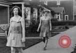 Standbild Kleider aus Holz Hoquiam Washington USA, 1929, aus Sekunde 27 historischem Filmmaterial Videoclip 65675041384