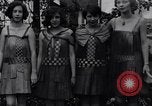 Standbild Kleider aus Holz Hoquiam Washington USA, 1929, aus Sekunde 33 historischem Filmmaterial Videoclip 65675041384