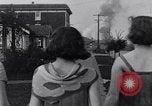 Standbild Kleider aus Holz Hoquiam Washington USA, 1929, aus Sekunde 37 historischem Filmmaterial Videoclip 65675041384