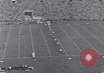 Standbild Fußballspiel New Haven Connecticut USA, 1929, aus Sekunde 18 historischem Filmmaterial Videoclip 65675041390