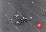 Standbild Fußballspiel New Haven Connecticut USA, 1929, aus Sekunde 28 historischem Filmmaterial Videoclip 65675041390