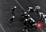Standbild Fußballspiel New Haven Connecticut USA, 1929, aus Sekunde 33 historischem Filmmaterial Videoclip 65675041390