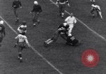 Standbild Fußballspiel New Haven Connecticut USA, 1929, aus Sekunde 45 historischem Filmmaterial Videoclip 65675041390